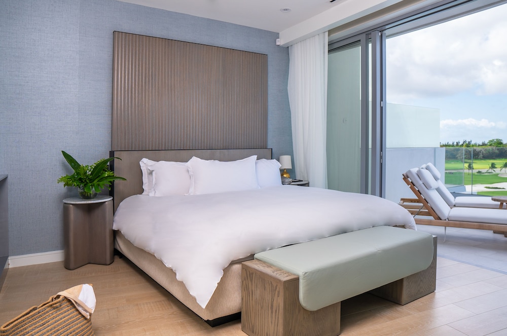 One Bedroom Sunset Terrace Suite