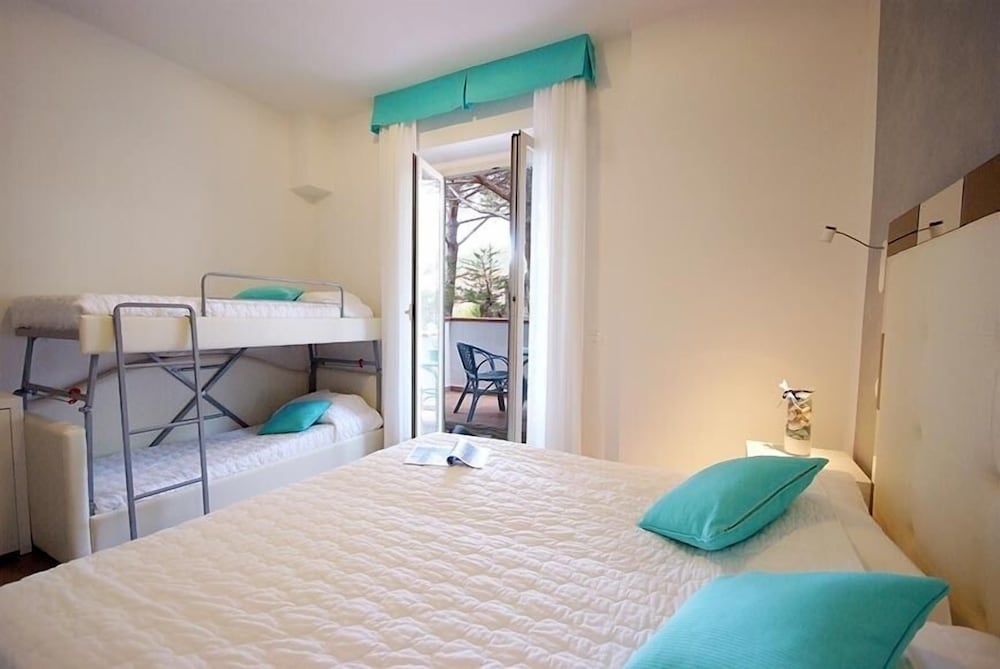 Superior Quadruple Room