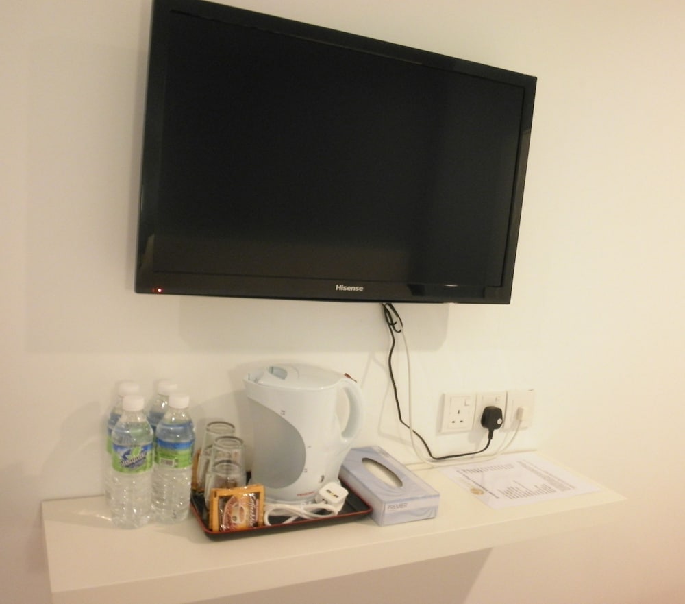 Standard Room, No Windows photo 3