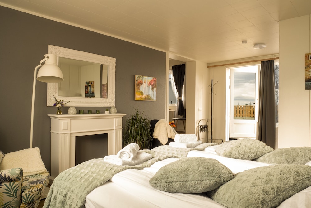 Apartment (Traustastofa) photo 1