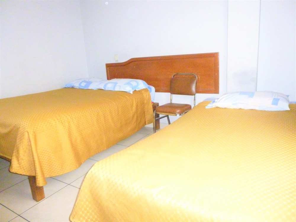 Twin Room, Private Bathroom