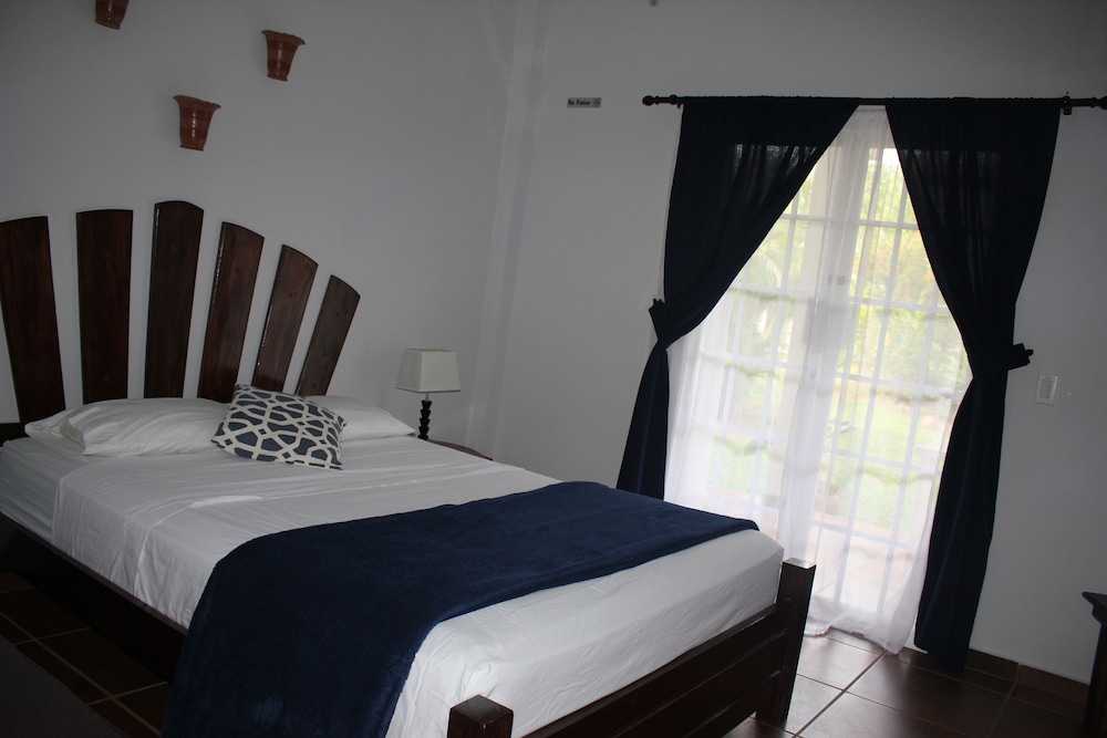 Economy Double Room, 1 Queen Bed, Accessible photo 1