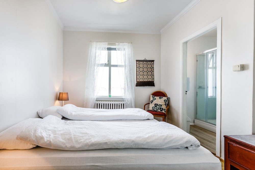 Double Room, Private Bathroom, River View photo 1