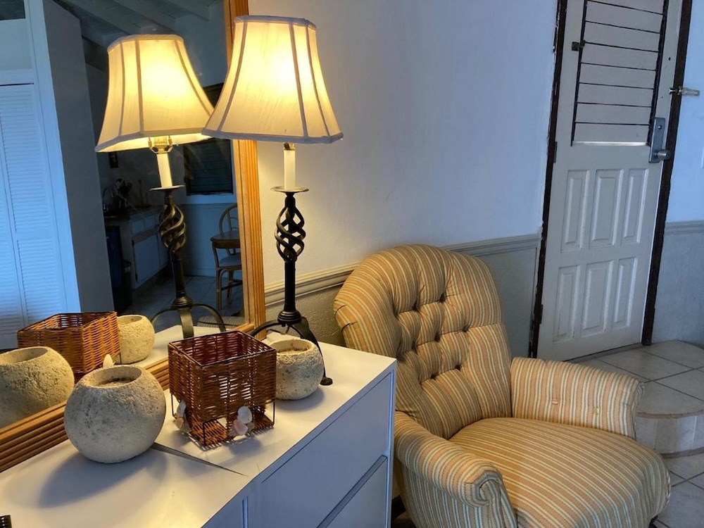 Deluxe Single Room, Ocean View photo 2