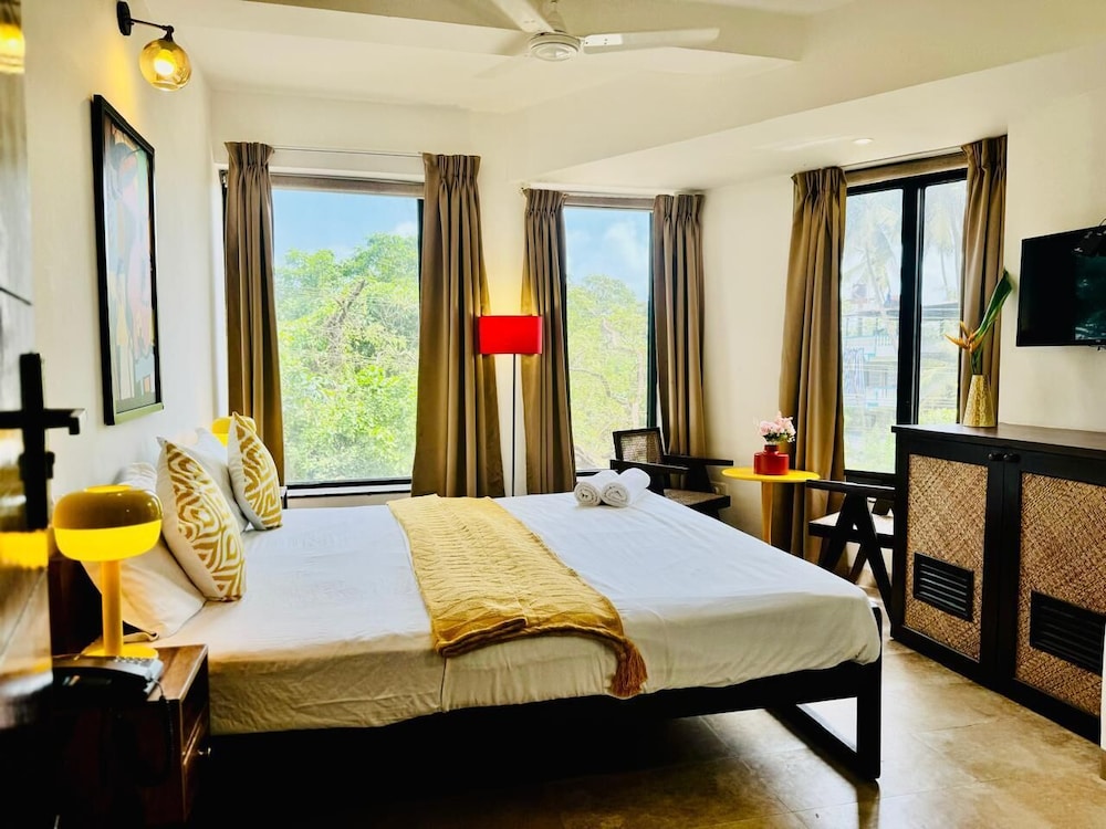 Deluxe Double or Twin Room - Photo 1