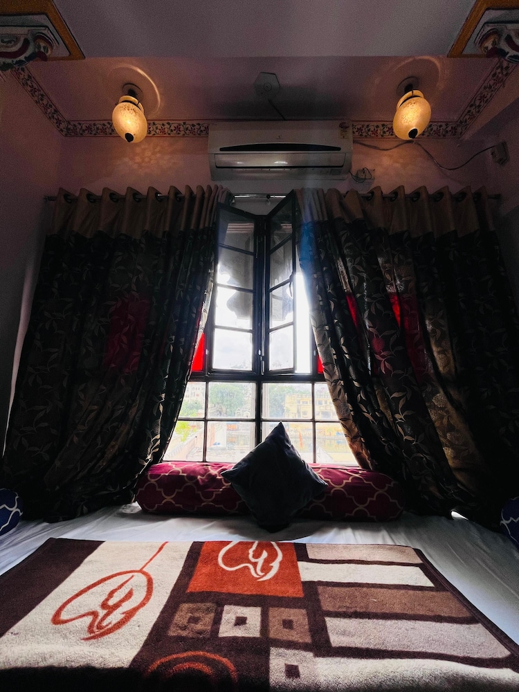 Basic Room
