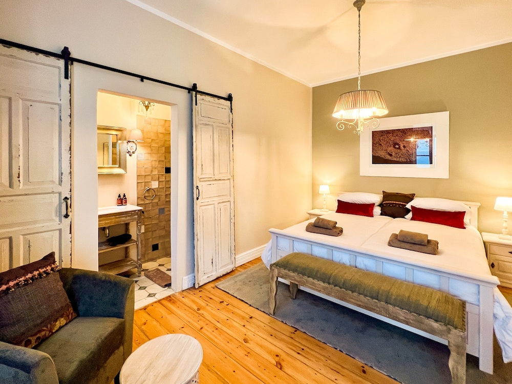 Room photo 2