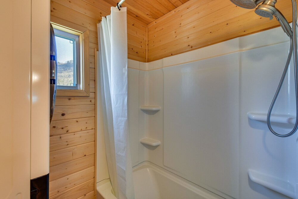 House (2 Bedrooms) photo 2