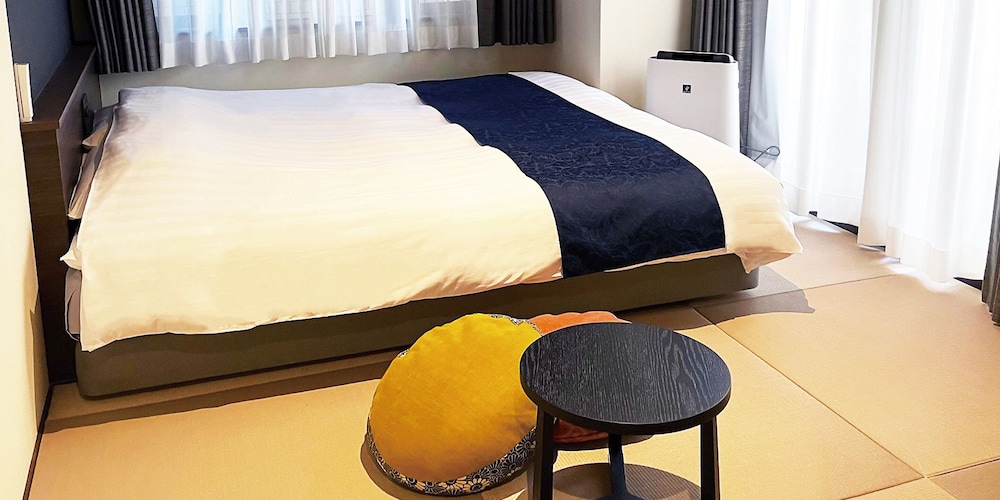Japanese Western Style Room - Photo 1