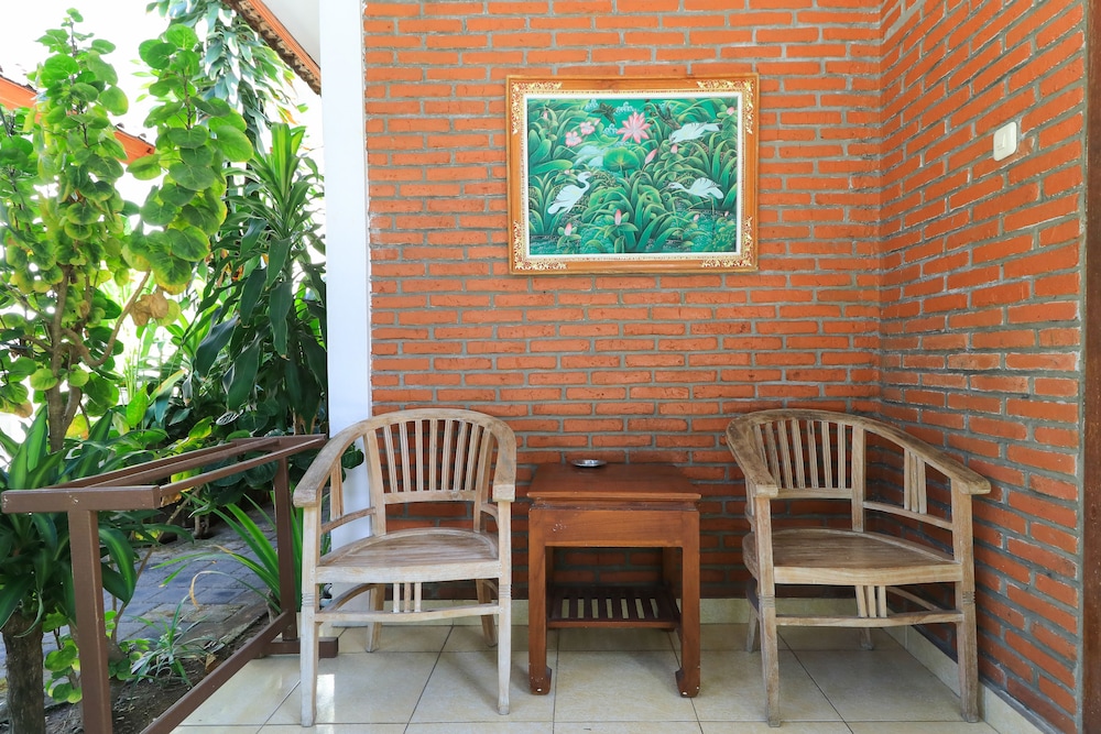 Standard Cottage (with Fan) photo 3
