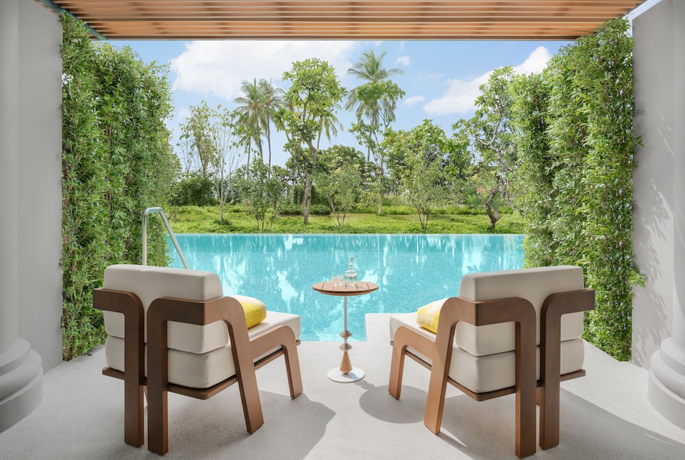Deluxe Room, Pool Access - Photo 3
