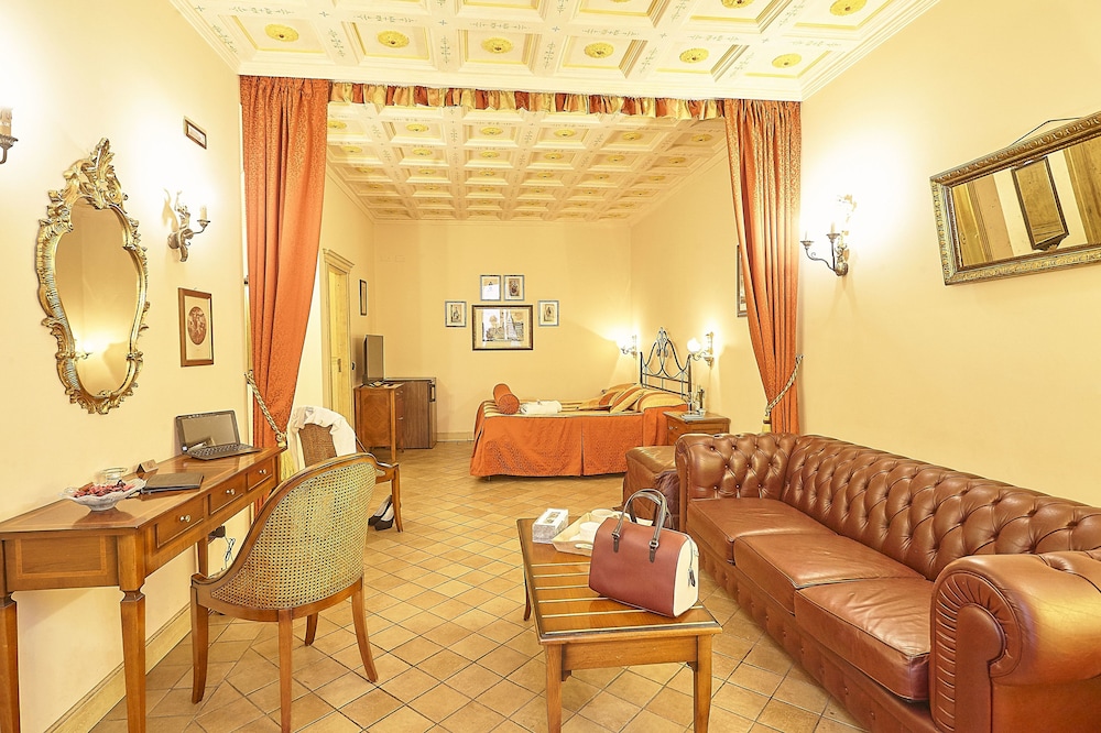Luxury Suite, Multiple Beds - Photo 1