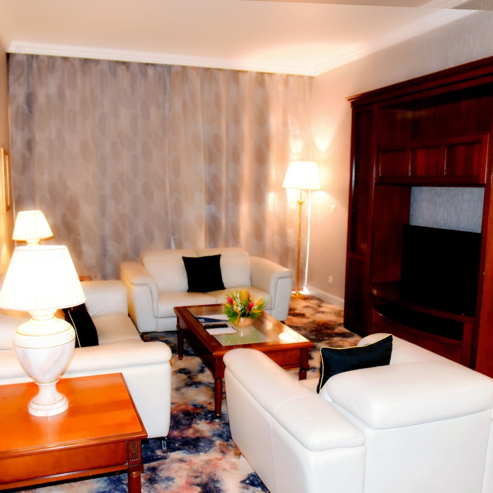 Executive Suite
