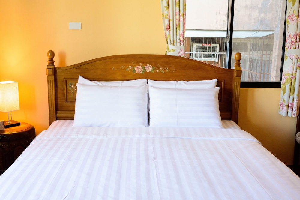 Deluxe Double Room (202) photo 3