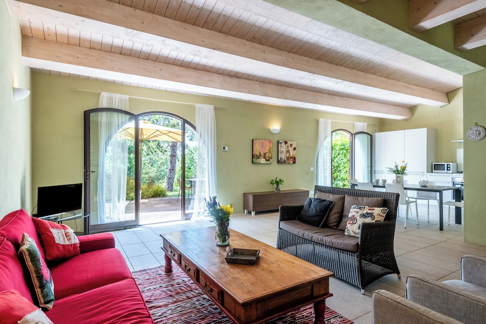 Deluxe Villa