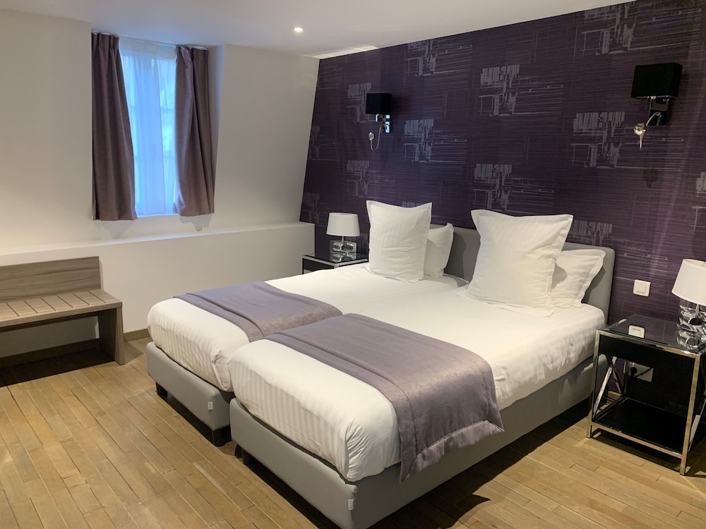 Deluxe Twin Room photo 1