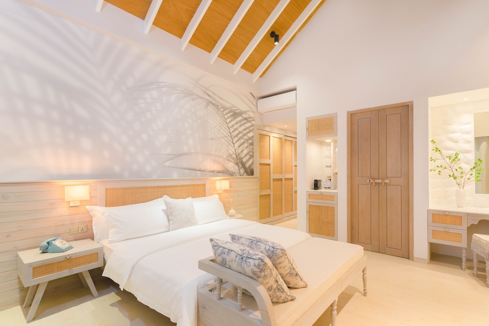 Sunrise Beach Pool Villa from 01 July 2025 to 31 Oct 2025, 20% off Spa 10% off Excursions