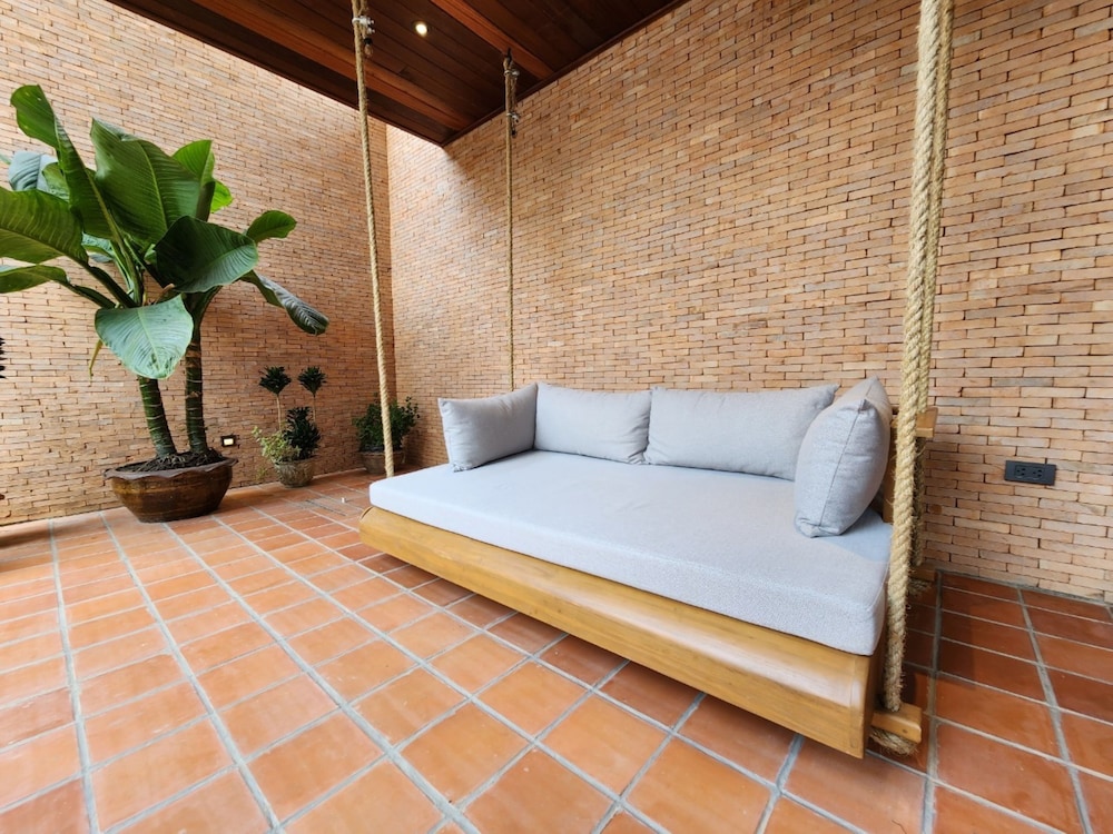 Villa, 3 Bedrooms, Private Pool - Photo 2