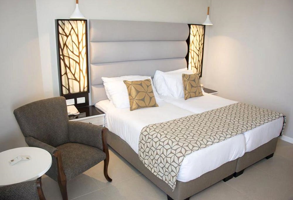 Hod Room with Balcony photo 3