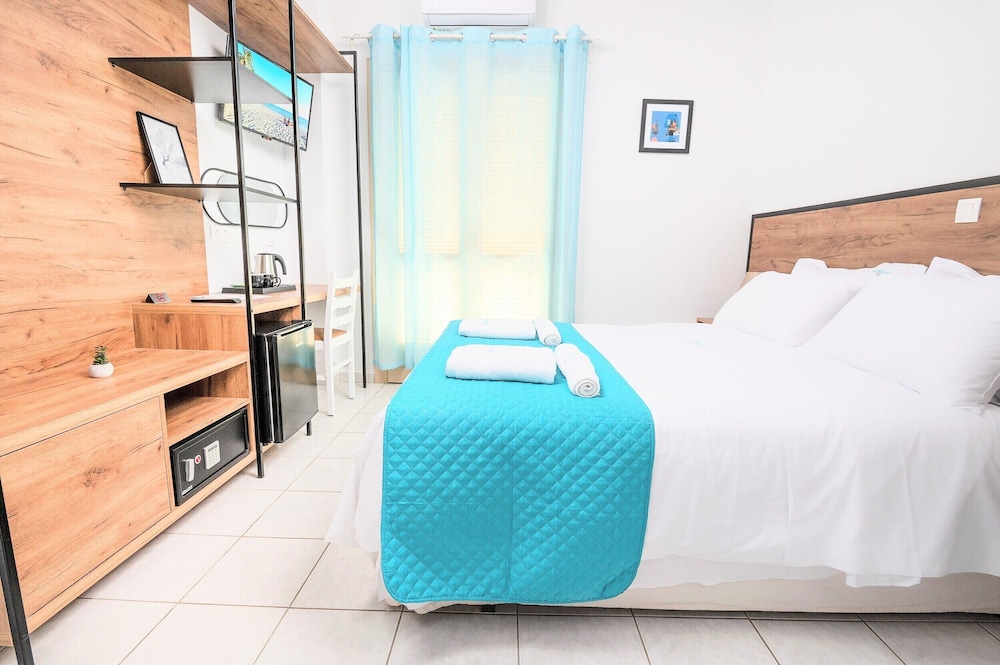 Classic Double or Twin Room, Garden View photo 1