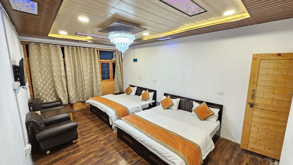 Comfort Quadruple Room