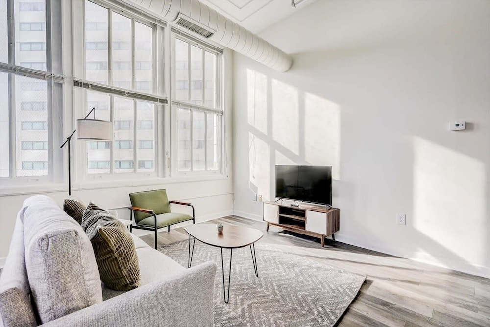 Cozysuites - 2BR With Direct Skybridge Access 5, Billede 37