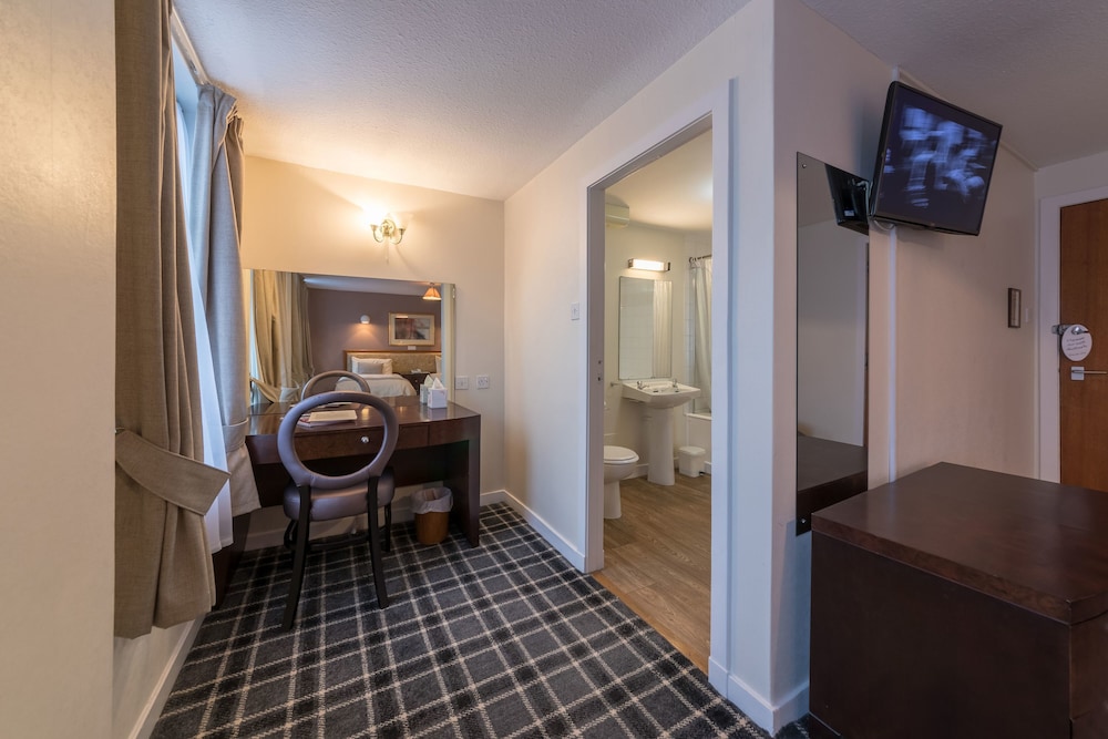 Classic Twin Room (Single Use)