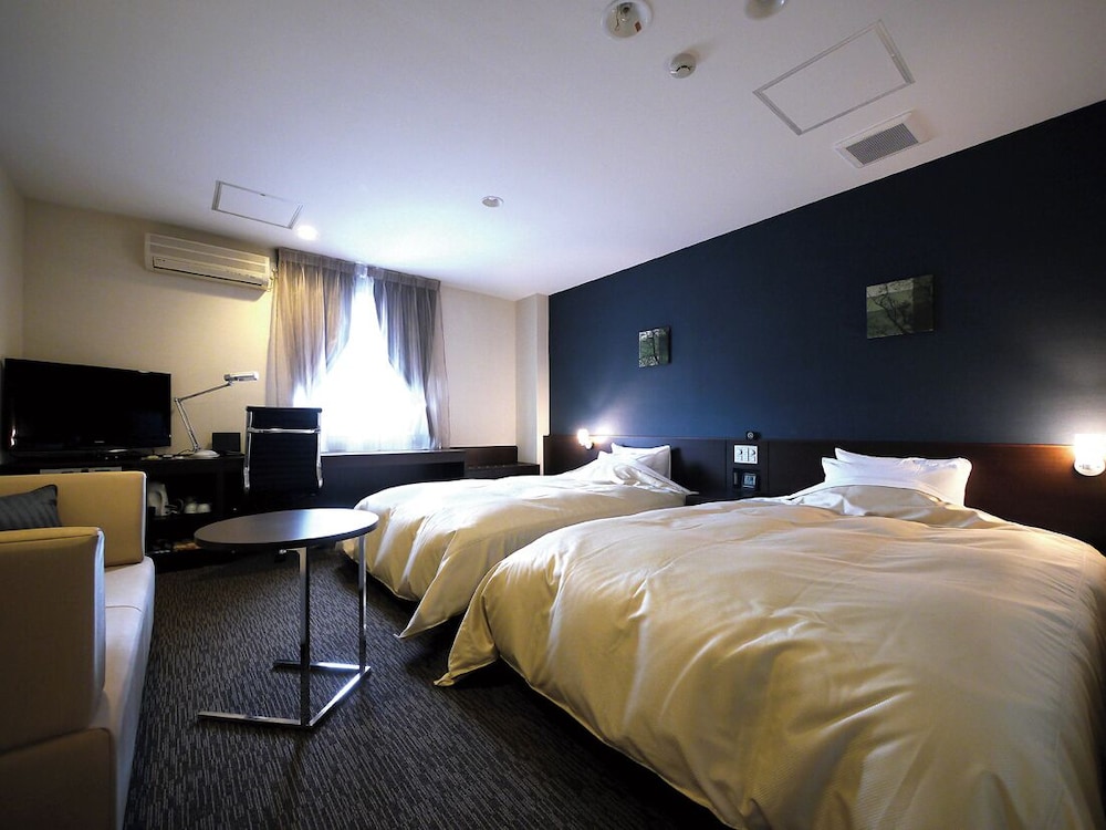 Basic Twin Room, Non Smoking
