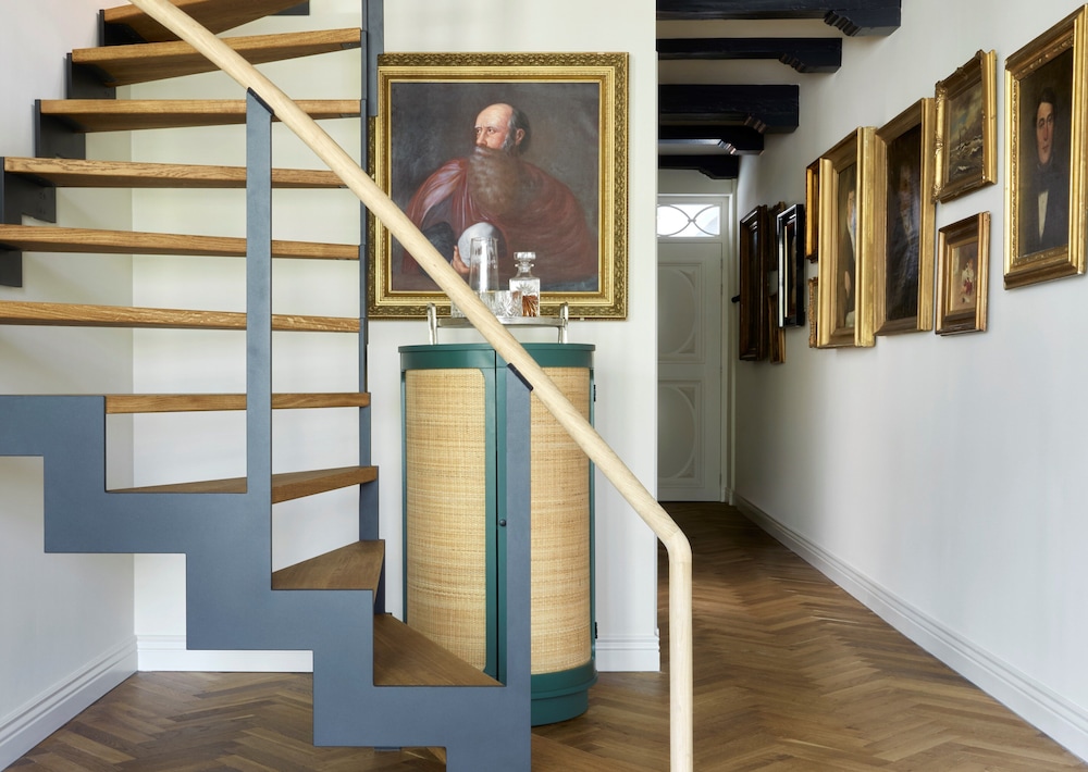 Merchant Suite photo 2