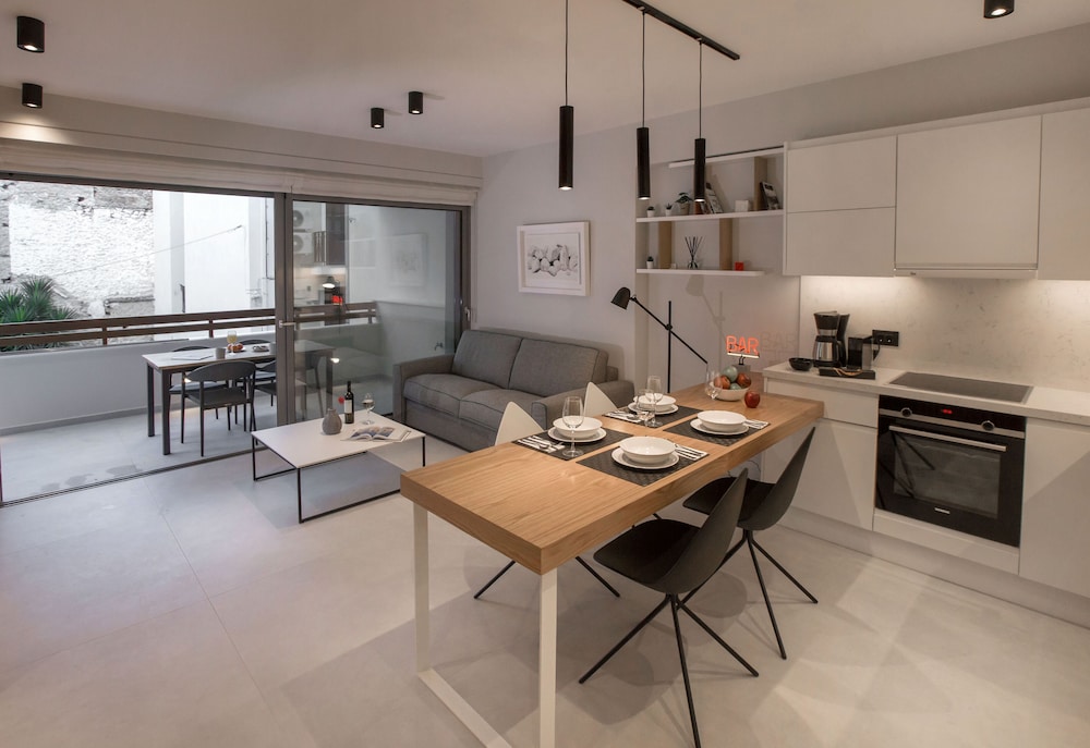 Design Apartment, 1 Bedroom, Balcony (1) photo 1