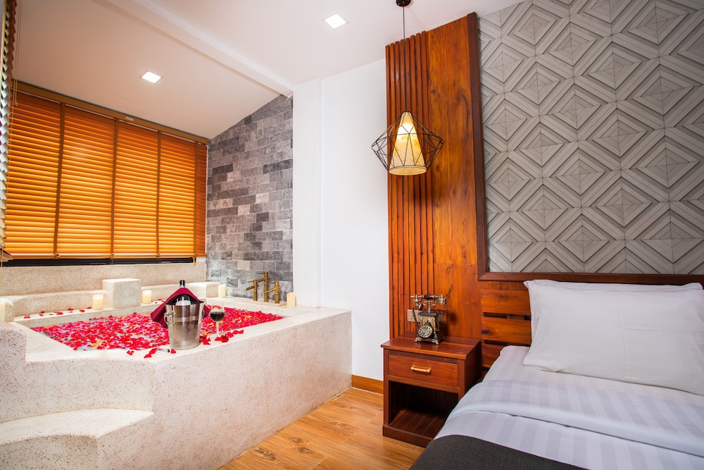 Presidential Suite photo 2