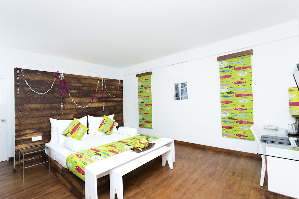 Deluxe Attic/Family Room