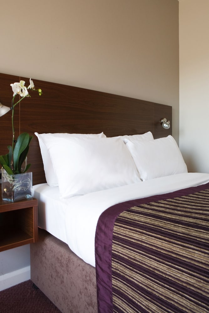 Double & Single room