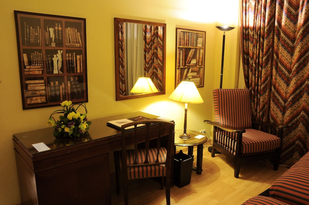Classic Room - Photo 1