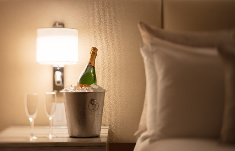 Fantasy King Strip View