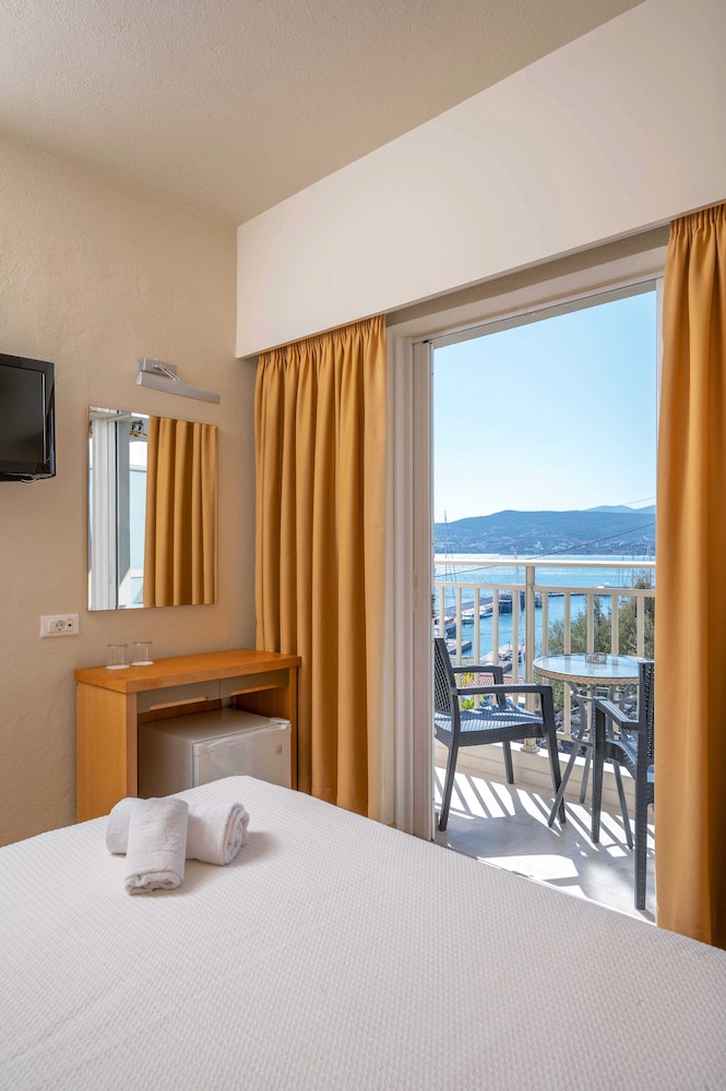 Double or Twin Room, Sea View