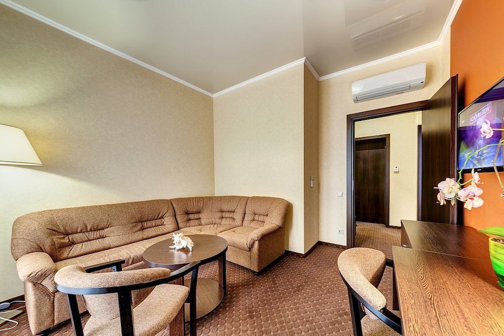 Suite photo 1