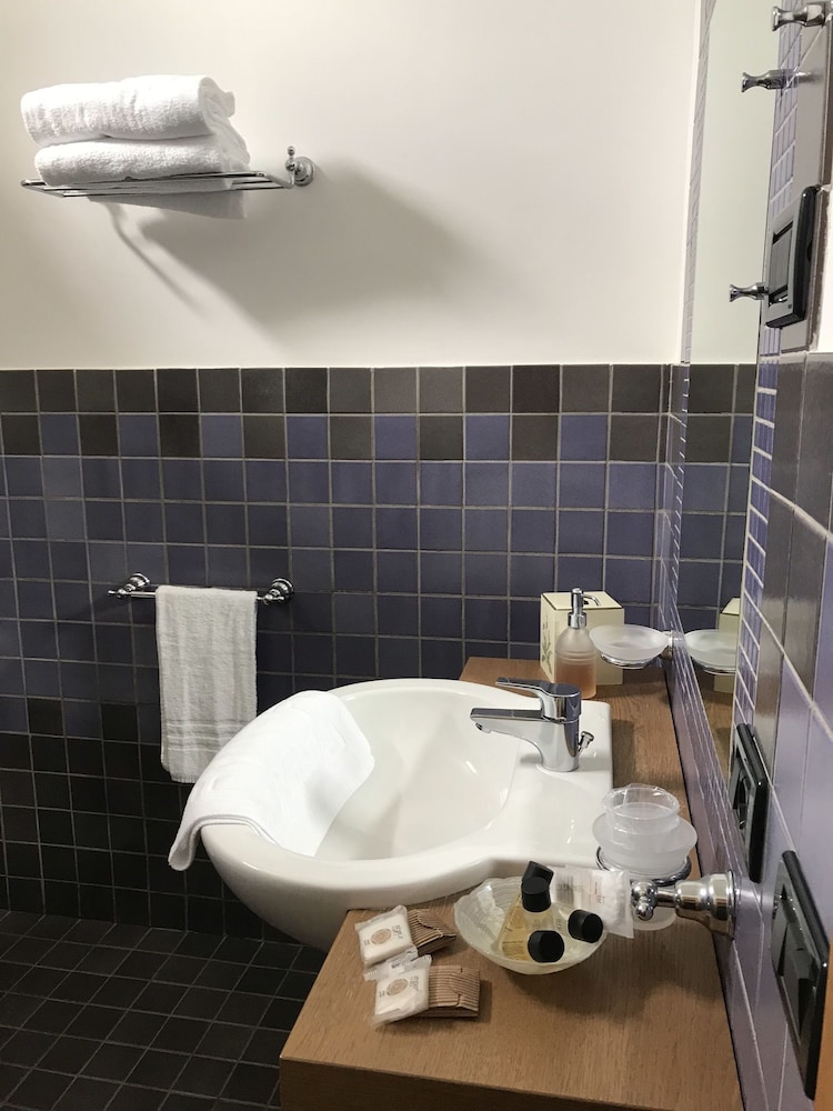 Double Or Twin Room photo 2