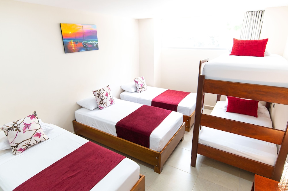 Family Double or Twin Room photo 2