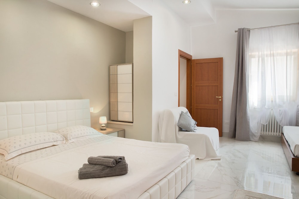 Deluxe Villa (Maria)