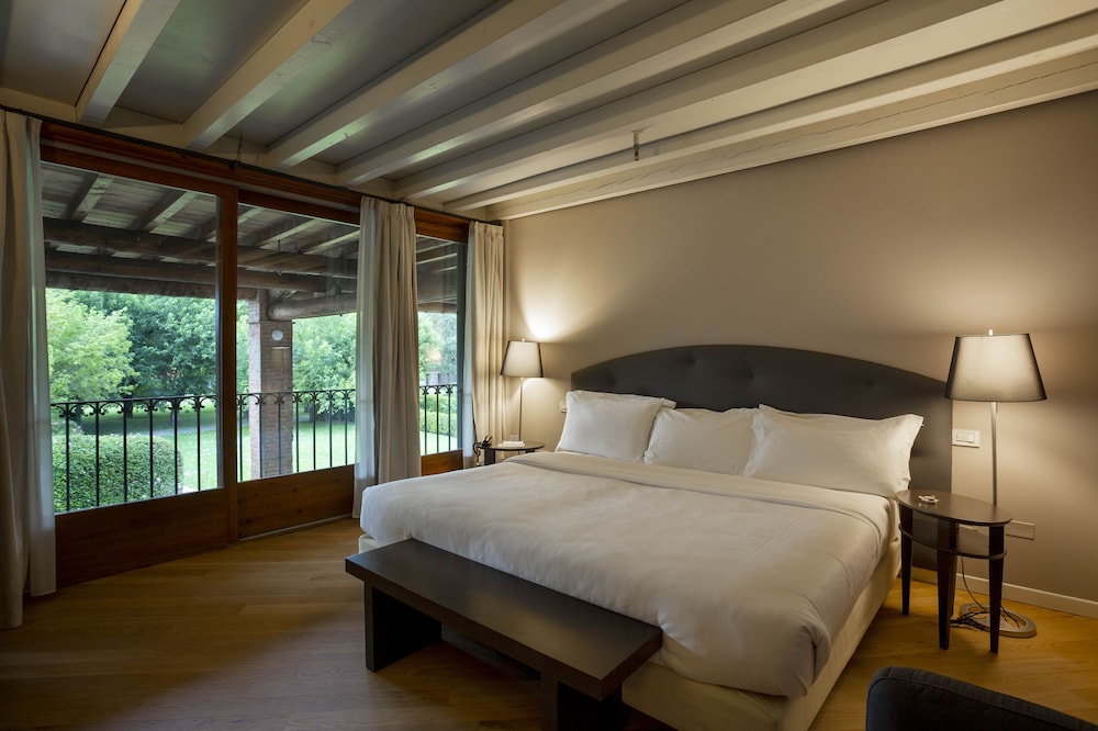 Suite (4 People) photo 2