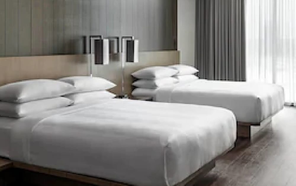 Club Room, 2 Queen Beds