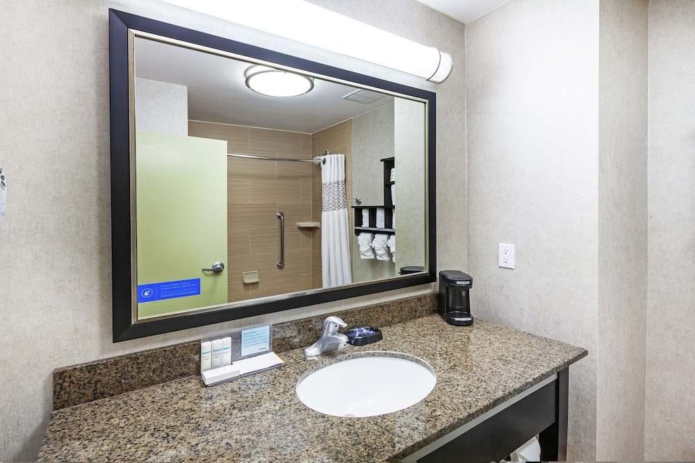 King Studio Suite - Photo 3