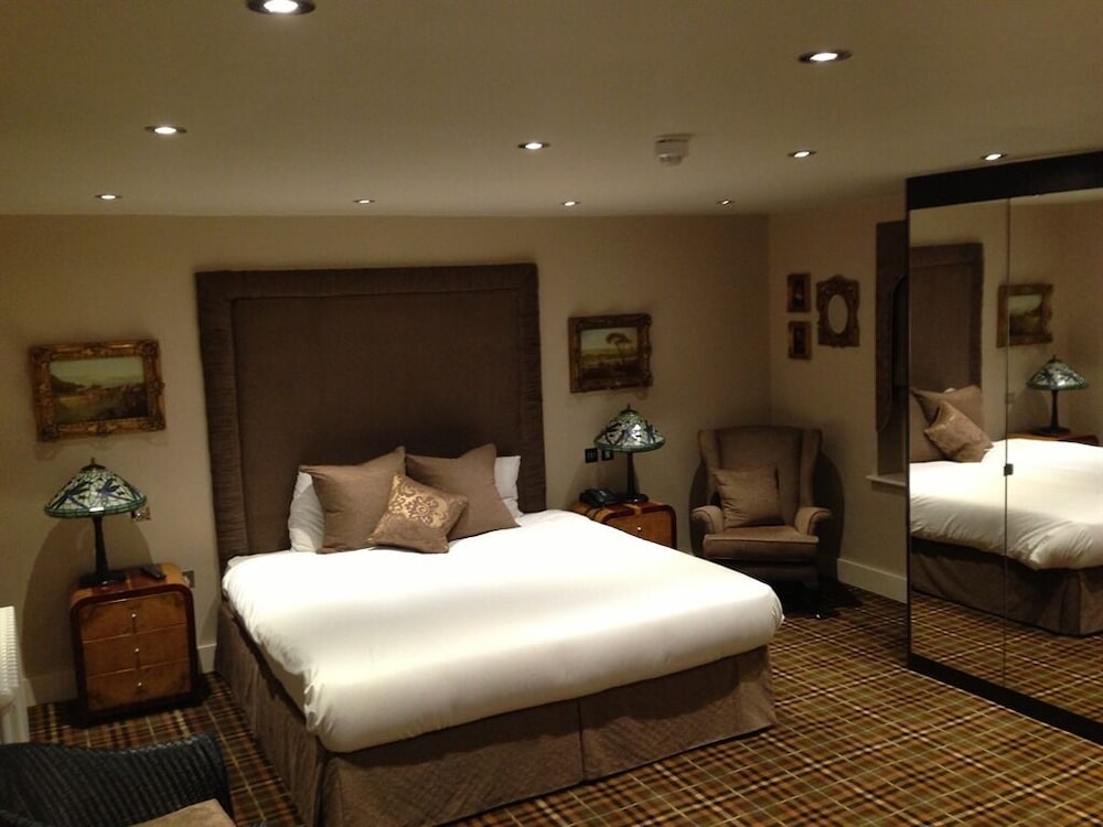 Suite, Ensuite (Gosfield) photo 1