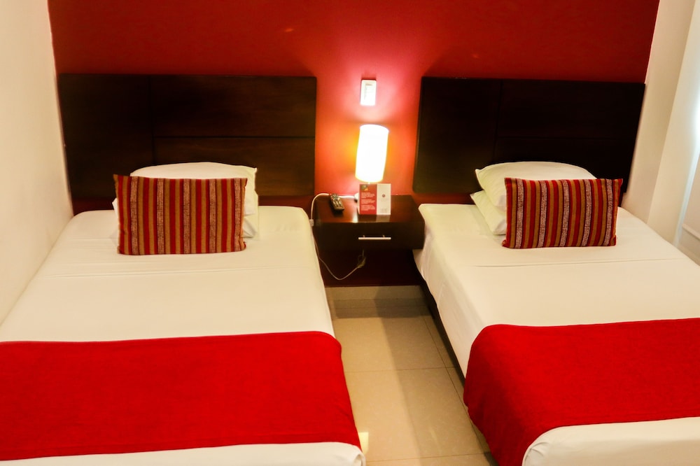 Business Twin Room photo 3