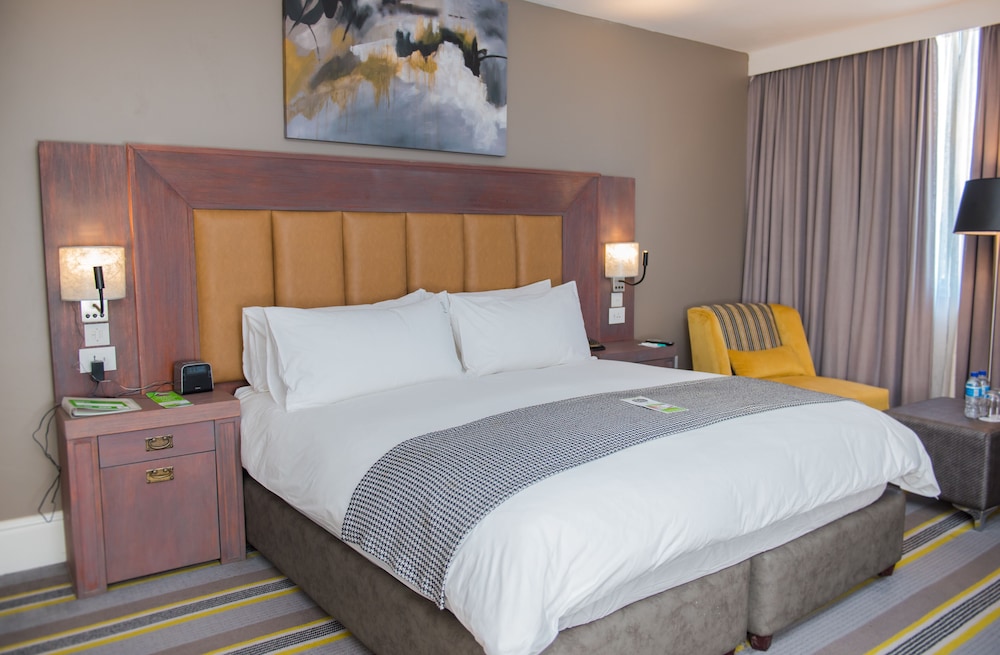 Suite, 1 King Bed (Additional Living Area) - Photo 2