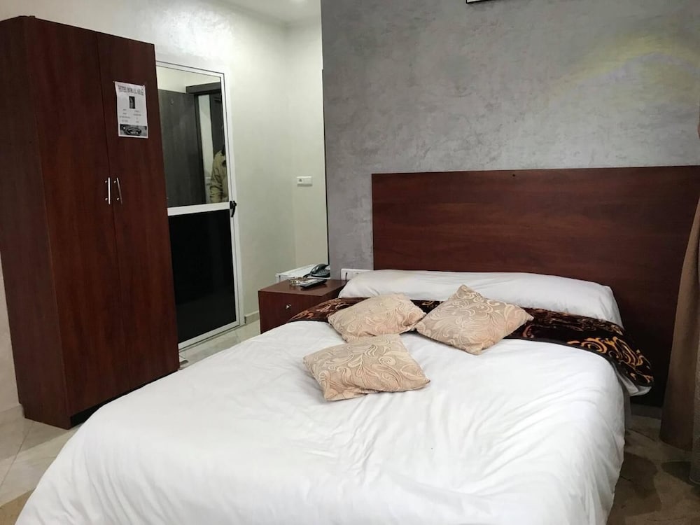 Single Room photo 2