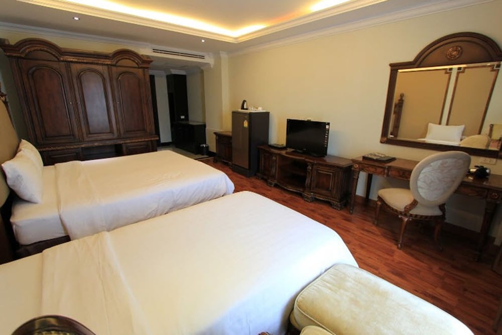 Superior Triple Room photo 3
