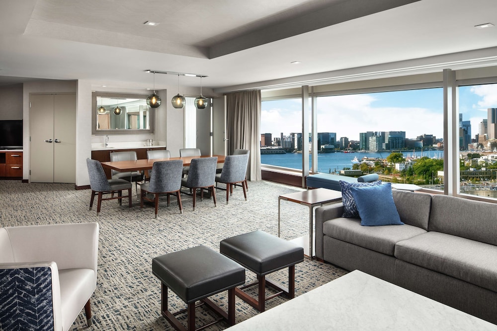 Executive Suite
