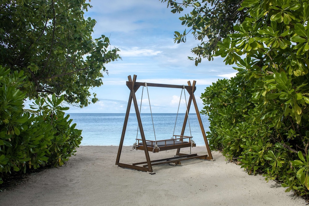 Beachfront Rainmist Villa  with Transfer Included - Photo 6